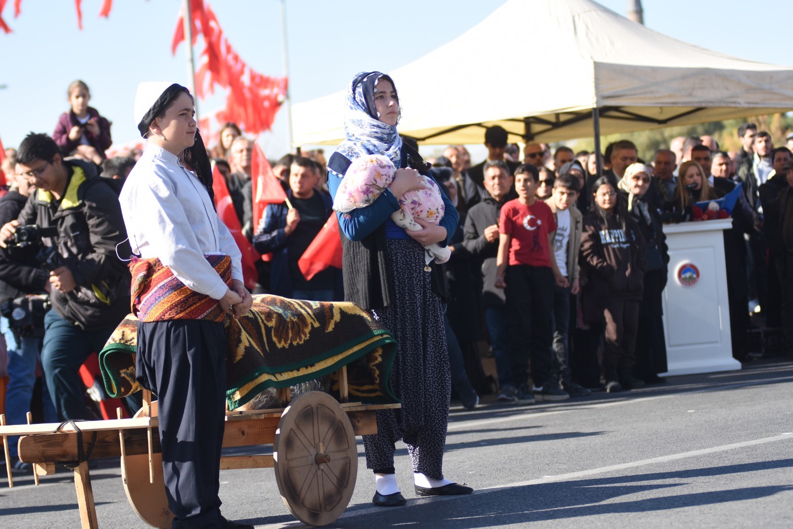 Cumhuriyet’in 101. Yılı Kayseri’de büyük bir coşkuyla kutlandı